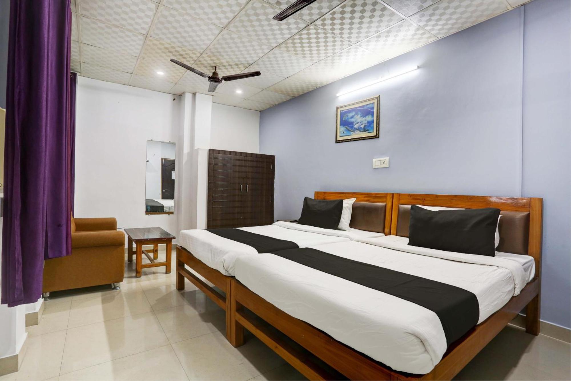 Collection O Hotel Moon Light Lucknow Exterior photo