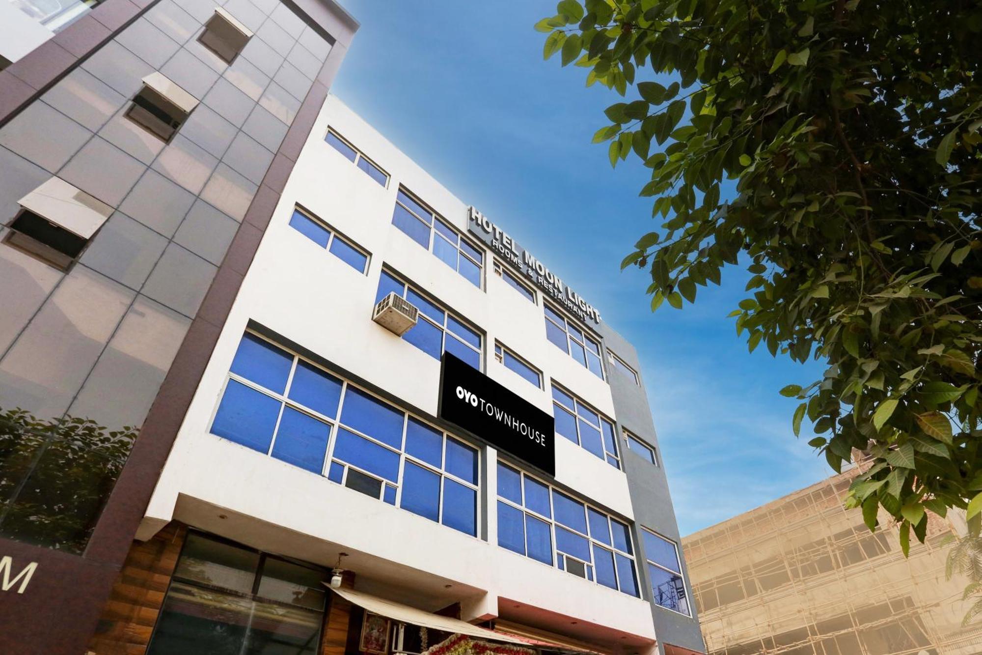 Collection O Hotel Moon Light Lucknow Exterior photo
