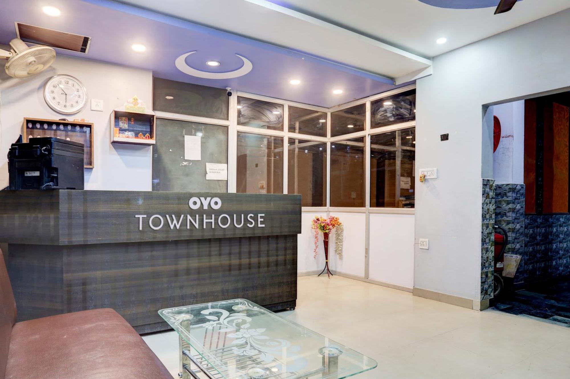 Collection O Hotel Moon Light Lucknow Exterior photo